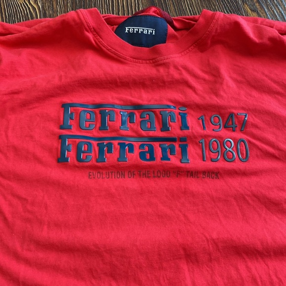 🔥🔥🔥Mens short sleeve Ferrari t shirt red amazing shape 10/10🔥🔥🔥 size xxl - Picture 2 of 6